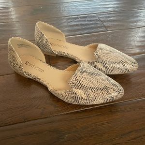 Snake skin flats